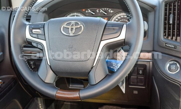 Buy Import Toyota Land Cruiser White Car in Import - Dubai in Barbados Buy Import Toyota Land Cruiser White Car in Import - Dubai in Barbados