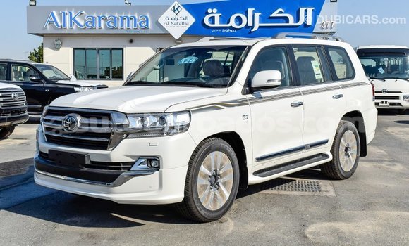 Buy Import Toyota Land Cruiser White Car in Import - Dubai in Barbados Buy Import Toyota Land Cruiser White Car in Import - Dubai in Barbados