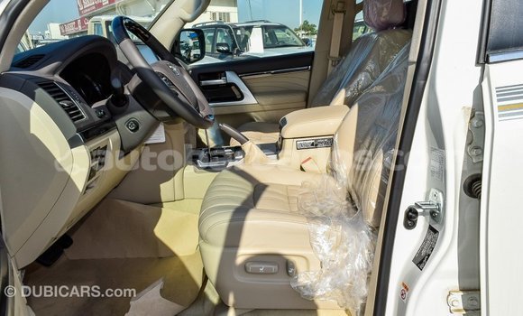 Buy Import Toyota Land Cruiser White Car in Import - Dubai in Barbados Buy Import Toyota Land Cruiser White Car in Import - Dubai in Barbados