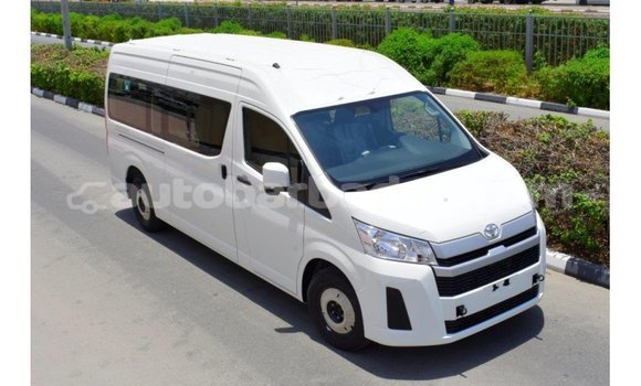 Buy Import Toyota Hiace White Car in Import - Dubai in Barbados Buy Import Toyota Hiace White Car in Import - Dubai in Barbados