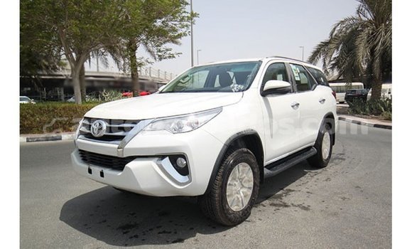 Buy Import Toyota Fortuner White Car in Import - Dubai in Barbados Buy Import Toyota Fortuner White Car in Import - Dubai in Barbados