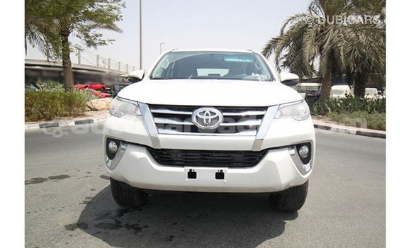 Buy Import Toyota Fortuner White Car in Import - Dubai in Barbados Buy Import Toyota Fortuner White Car in Import - Dubai in Barbados