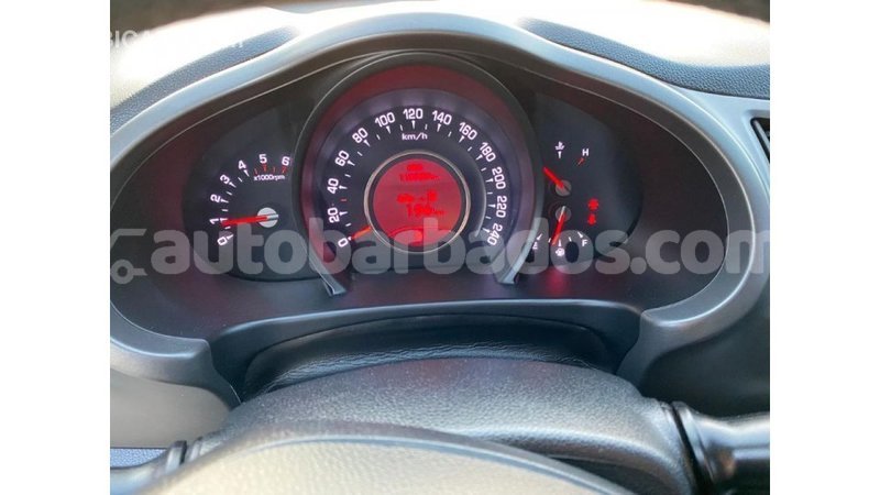 Big with watermark kia sportage barbados import dubai 1871