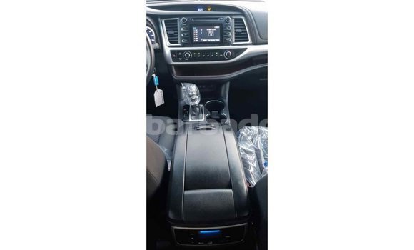 Buy Import Toyota Highlander Other Car in Import - Dubai in Barbados Buy Import Toyota Highlander Other Car in Import - Dubai in Barbados