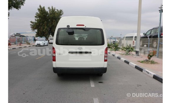 Buy Import Toyota Hiace White Car in Import - Dubai in Barbados Buy Import Toyota Hiace White Car in Import - Dubai in Barbados