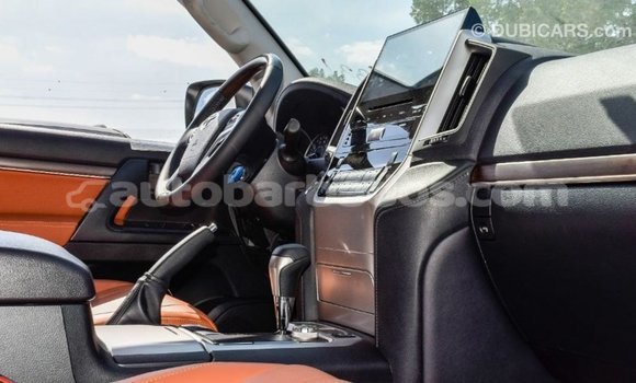 Buy Import Toyota Land Cruiser White Car in Import - Dubai in Barbados Buy Import Toyota Land Cruiser White Car in Import - Dubai in Barbados