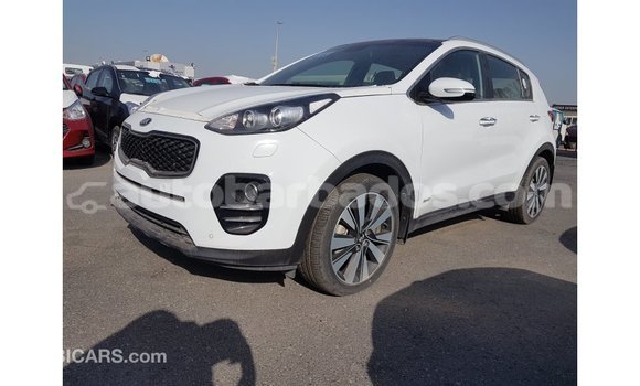 Buy Import Kia Sportage White Car in Import - Dubai in Barbados Buy Import Kia Sportage White Car in Import - Dubai in Barbados