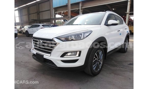 Buy Import Hyundai Tucson White Car in Import - Dubai in Barbados Buy Import Hyundai Tucson White Car in Import - Dubai in Barbados