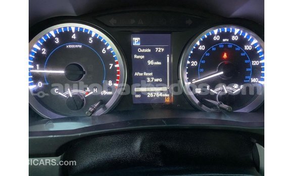 Buy Import Toyota Highlander White Car in Import - Dubai in Barbados Buy Import Toyota Highlander White Car in Import - Dubai in Barbados