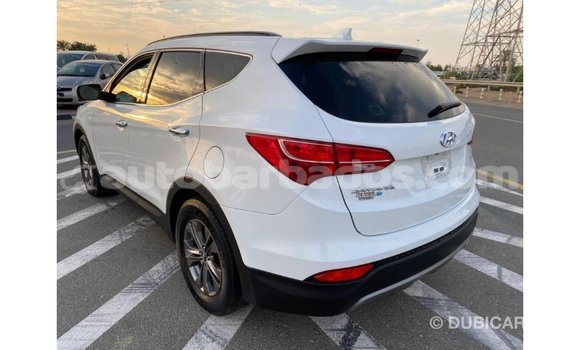 Buy Import Hyundai Santa Fe White Car in Import - Dubai in Barbados Buy Import Hyundai Santa Fe White Car in Import - Dubai in Barbados