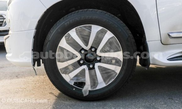 Buy Import Toyota Land Cruiser White Car in Import - Dubai in Barbados Buy Import Toyota Land Cruiser White Car in Import - Dubai in Barbados