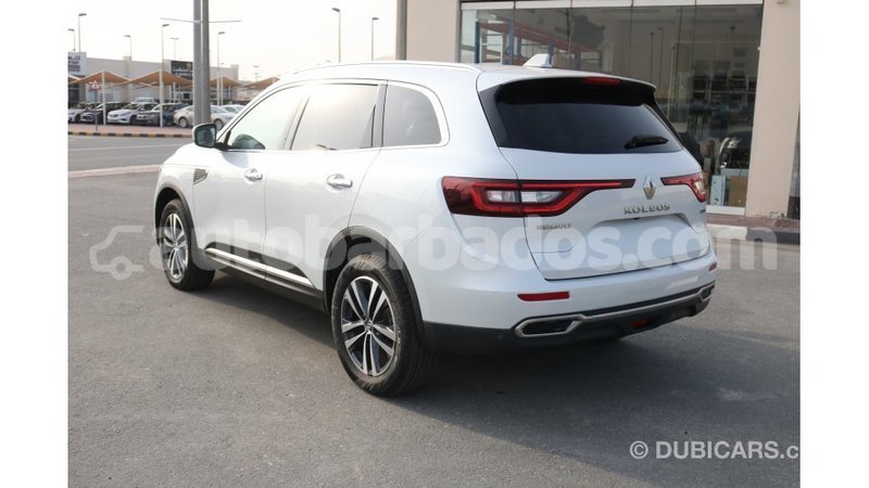 Big with watermark renault 4 barbados import dubai 2017