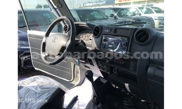 Buy Import Toyota Land Cruiser White Car in Import - Dubai in Barbados Buy Import Toyota Land Cruiser White Car in Import - Dubai in Barbados