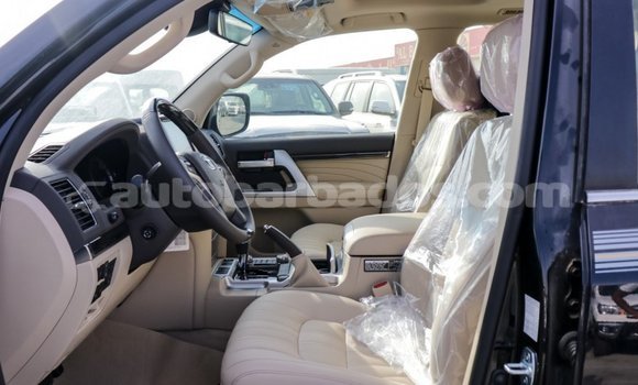 Buy Import Toyota Land Cruiser Black Car in Import - Dubai in Barbados Buy Import Toyota Land Cruiser Black Car in Import - Dubai in Barbados