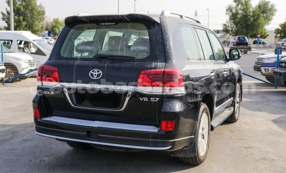 Buy Import Toyota Land Cruiser Black Car in Import - Dubai in Barbados Buy Import Toyota Land Cruiser Black Car in Import - Dubai in Barbados