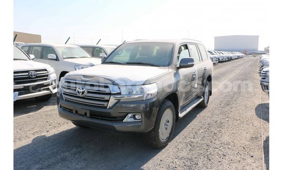 Buy Import Toyota Land Cruiser Black Car in Import - Dubai in Barbados Buy Import Toyota Land Cruiser Black Car in Import - Dubai in Barbados