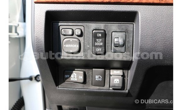 Buy Import Toyota Tundra White Car in Import - Dubai in Barbados Buy Import Toyota Tundra White Car in Import - Dubai in Barbados