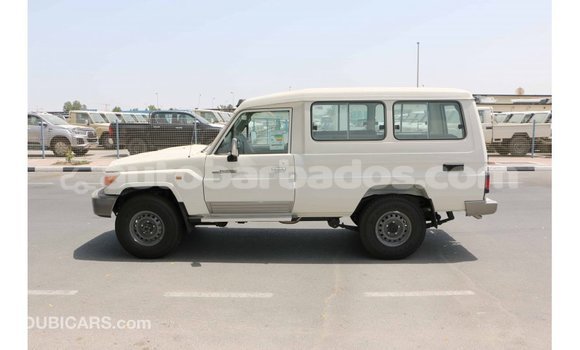 Buy Import Toyota Land Cruiser White Car in Import - Dubai in Barbados Buy Import Toyota Land Cruiser White Car in Import - Dubai in Barbados