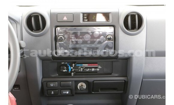 Buy Import Toyota Land Cruiser White Car in Import - Dubai in Barbados Buy Import Toyota Land Cruiser White Car in Import - Dubai in Barbados