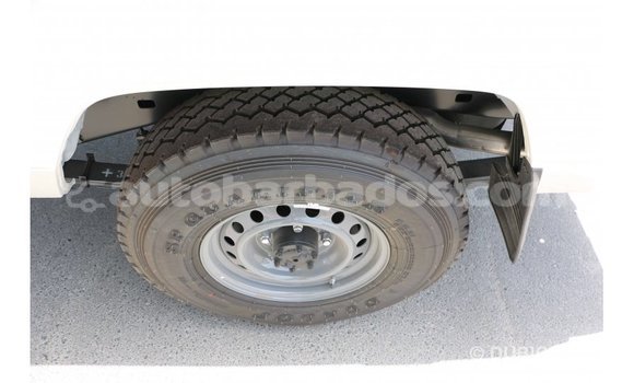Buy Import Toyota Land Cruiser White Car in Import - Dubai in Barbados Buy Import Toyota Land Cruiser White Car in Import - Dubai in Barbados