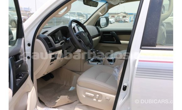 Buy Import Toyota Land Cruiser White Car in Import - Dubai in Barbados Buy Import Toyota Land Cruiser White Car in Import - Dubai in Barbados