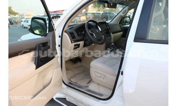 Buy Import Toyota Land Cruiser White Car in Import - Dubai in Barbados Buy Import Toyota Land Cruiser White Car in Import - Dubai in Barbados