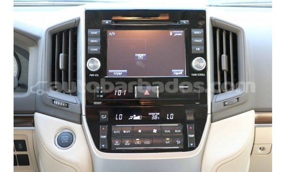 Buy Import Toyota Land Cruiser White Car in Import - Dubai in Barbados Buy Import Toyota Land Cruiser White Car in Import - Dubai in Barbados