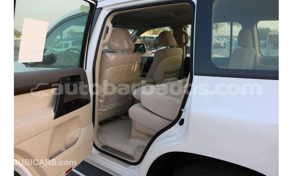 Buy Import Toyota Land Cruiser White Car in Import - Dubai in Barbados Buy Import Toyota Land Cruiser White Car in Import - Dubai in Barbados