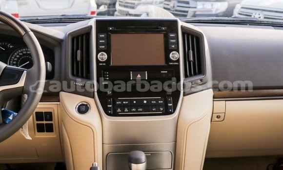 Buy Import Toyota Land Cruiser White Car in Import - Dubai in Barbados Buy Import Toyota Land Cruiser White Car in Import - Dubai in Barbados