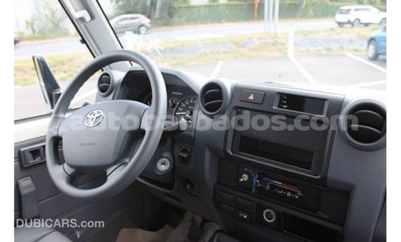 Buy Import Toyota Land Cruiser White Car in Import - Dubai in Barbados Buy Import Toyota Land Cruiser White Car in Import - Dubai in Barbados