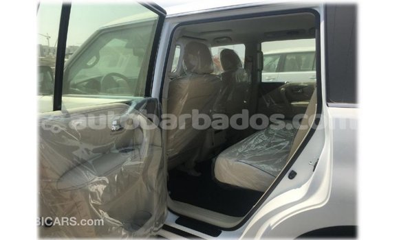 Buy Import Nissan Patrol White Car in Import - Dubai in Barbados Buy Import Nissan Patrol White Car in Import - Dubai in Barbados