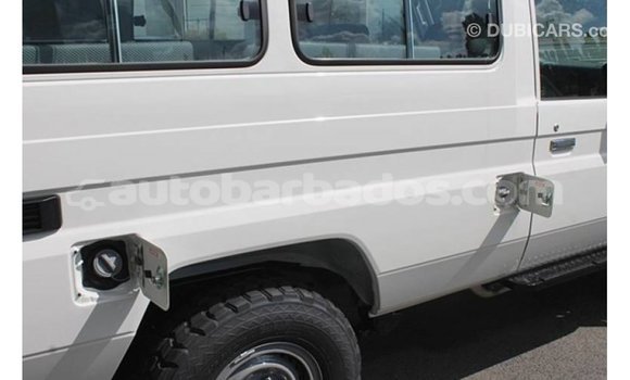Buy Import Toyota Land Cruiser White Car in Import - Dubai in Barbados Buy Import Toyota Land Cruiser White Car in Import - Dubai in Barbados