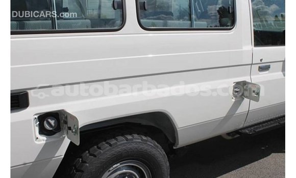 Buy Import Toyota Land Cruiser White Car in Import - Dubai in Barbados Buy Import Toyota Land Cruiser White Car in Import - Dubai in Barbados