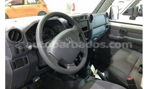 Buy Import Toyota Land Cruiser White Car in Import - Dubai in Barbados Buy Import Toyota Land Cruiser White Car in Import - Dubai in Barbados