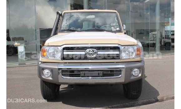 Buy Import Toyota Land Cruiser Beige Car in Import - Dubai in Barbados Buy Import Toyota Land Cruiser Beige Car in Import - Dubai in Barbados