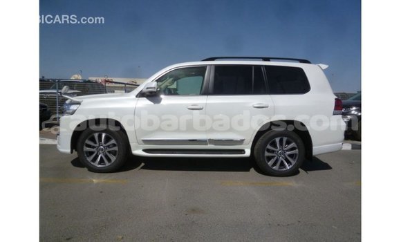 Buy Import Toyota Land Cruiser White Car in Import - Dubai in Barbados Buy Import Toyota Land Cruiser White Car in Import - Dubai in Barbados
