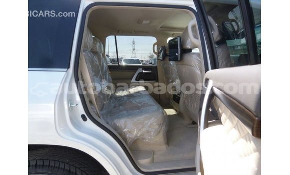 Buy Import Toyota Land Cruiser White Car in Import - Dubai in Barbados Buy Import Toyota Land Cruiser White Car in Import - Dubai in Barbados