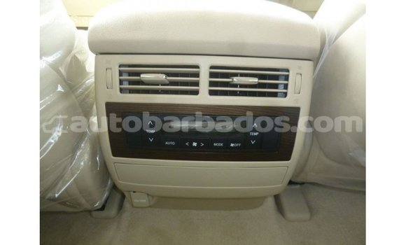 Buy Import Toyota Land Cruiser White Car in Import - Dubai in Barbados Buy Import Toyota Land Cruiser White Car in Import - Dubai in Barbados