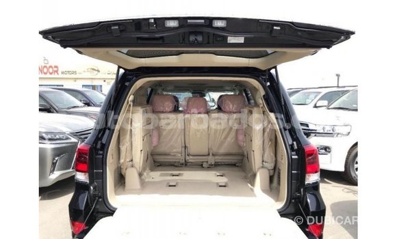 Buy Import Toyota Land Cruiser Black Car in Import - Dubai in Barbados Buy Import Toyota Land Cruiser Black Car in Import - Dubai in Barbados