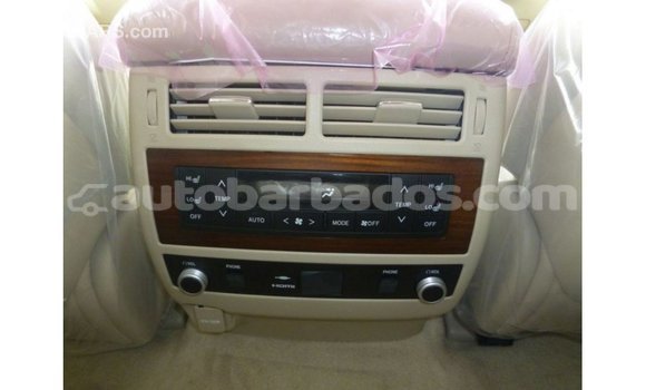 Buy Import Toyota Land Cruiser White Car in Import - Dubai in Barbados Buy Import Toyota Land Cruiser White Car in Import - Dubai in Barbados