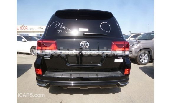 Buy Import Toyota Land Cruiser Black Car in Import - Dubai in Barbados Buy Import Toyota Land Cruiser Black Car in Import - Dubai in Barbados