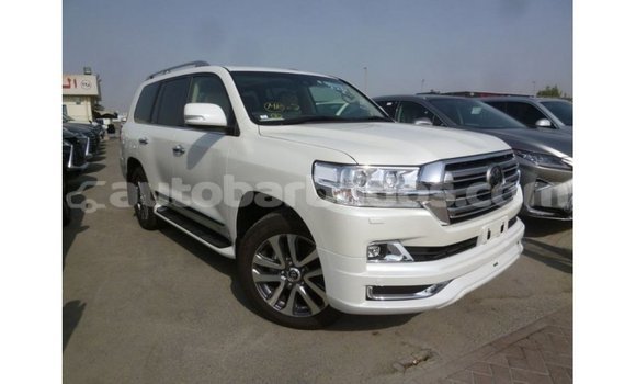Buy Import Toyota Land Cruiser White Car in Import - Dubai in Barbados Buy Import Toyota Land Cruiser White Car in Import - Dubai in Barbados