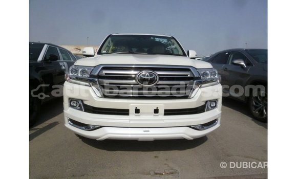 Buy Import Toyota Land Cruiser White Car in Import - Dubai in Barbados Buy Import Toyota Land Cruiser White Car in Import - Dubai in Barbados