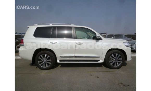 Buy Import Toyota Land Cruiser White Car in Import - Dubai in Barbados Buy Import Toyota Land Cruiser White Car in Import - Dubai in Barbados