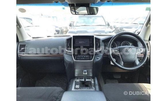 Buy Import Toyota Land Cruiser White Car in Import - Dubai in Barbados Buy Import Toyota Land Cruiser White Car in Import - Dubai in Barbados