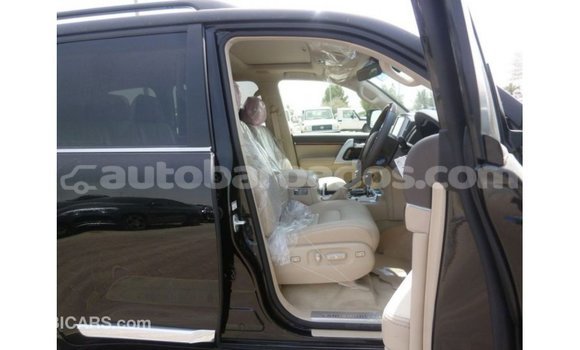 Buy Import Toyota Land Cruiser Black Car in Import - Dubai in Barbados Buy Import Toyota Land Cruiser Black Car in Import - Dubai in Barbados