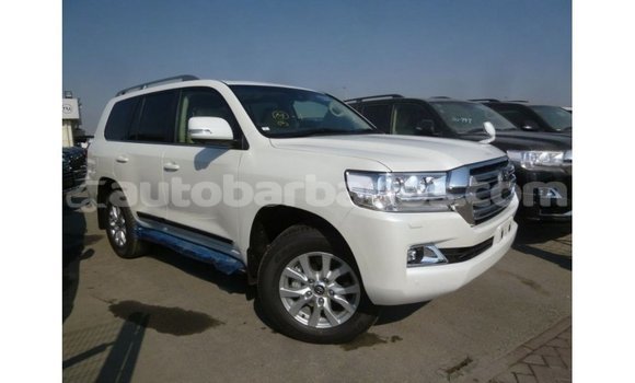 Buy Import Toyota Land Cruiser White Car in Import - Dubai in Barbados Buy Import Toyota Land Cruiser White Car in Import - Dubai in Barbados