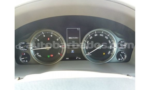 Buy Import Toyota Land Cruiser White Car in Import - Dubai in Barbados Buy Import Toyota Land Cruiser White Car in Import - Dubai in Barbados
