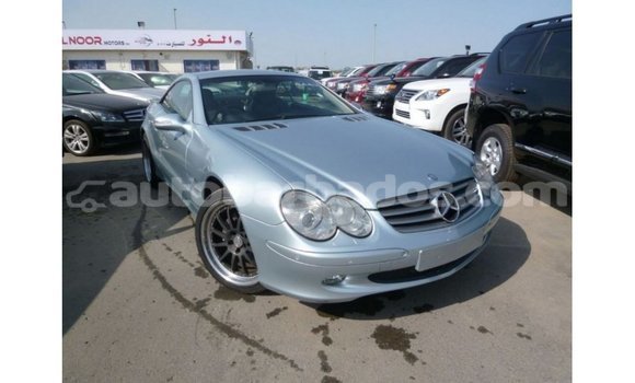 Buy Import Mercedes-Benz 190 (W201) Other Car in Import - Dubai in Barbados Buy Import Mercedes-Benz 190 (W201) Other Car in Import - Dubai in Barbados