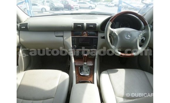 Buy Import Mercedes-Benz 190 (W201) Blue Car in Import - Dubai in Barbados Buy Import Mercedes-Benz 190 (W201) Blue Car in Import - Dubai in Barbados